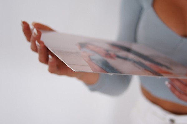 Glass Photo Prints vs Metal Photo Prints, Metal Prints are Superior